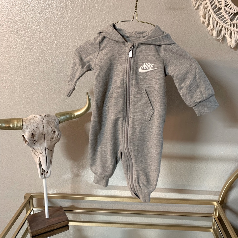 Nike baby gray sweatsuit, one piece hoodie